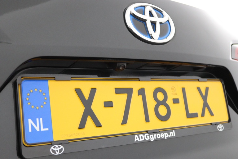 Toyota Corolla Touring Sports - Hybrid 140 37