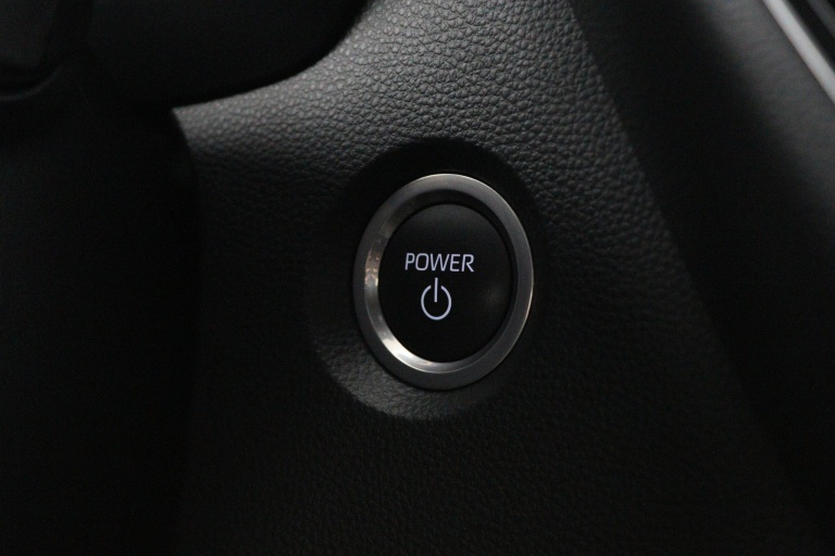 Toyota Corolla Touring Sports - Hybrid 140 40