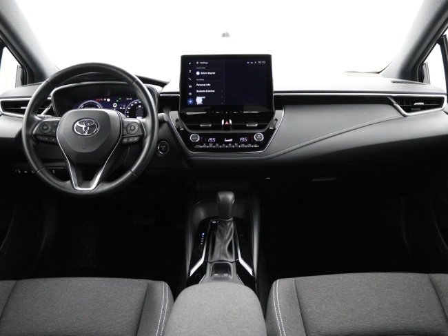 Toyota Corolla Touring Sports - Hybrid 140