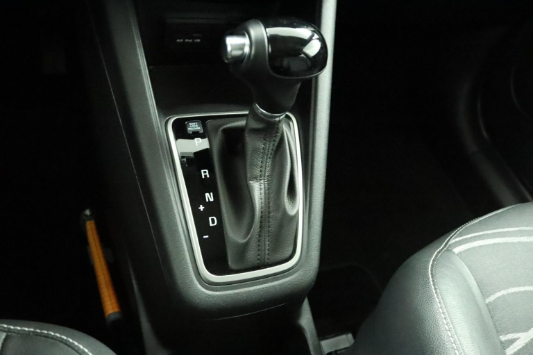 Kia Venga - 1.6 CVVT Summer Edition  28