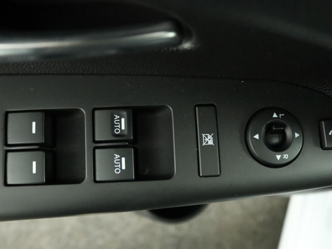 Kia Venga - 1.6 CVVT Summer Edition 