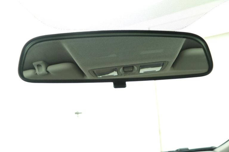 Kia Venga - 1.6 CVVT Summer Edition  47