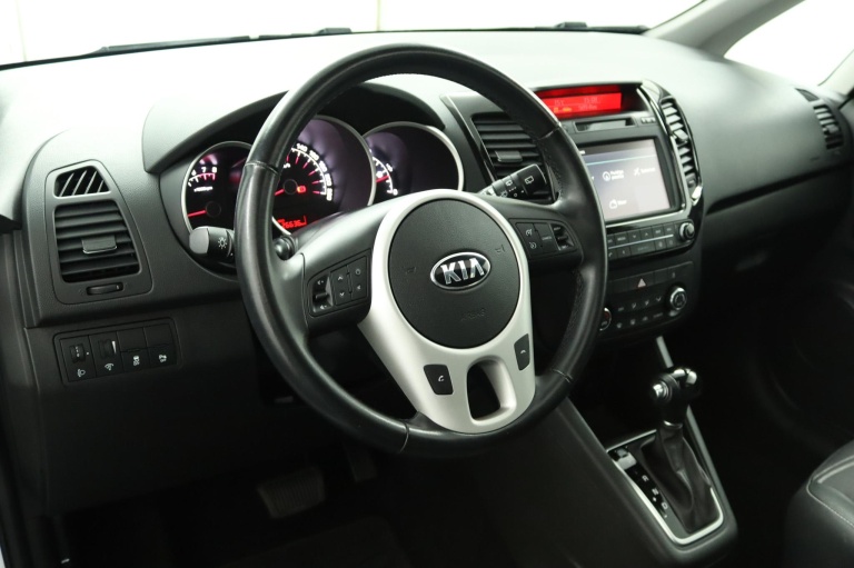 Kia Venga - 1.6 CVVT Summer Edition  48