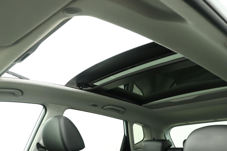 Kia Venga - 1.6 CVVT Summer Edition  49