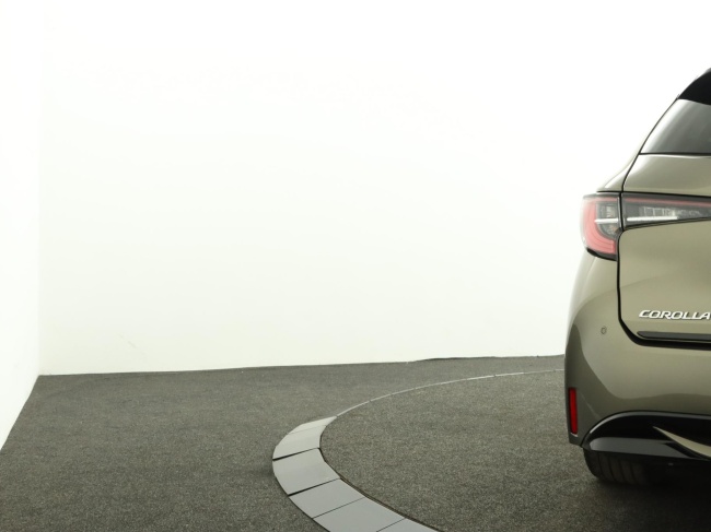 Toyota Corolla Touring Sports - 2.0 Hybrid Executive