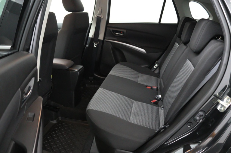 Suzuki S-Cross - 1.4 Boosterjet Select Smart Hybrid 12