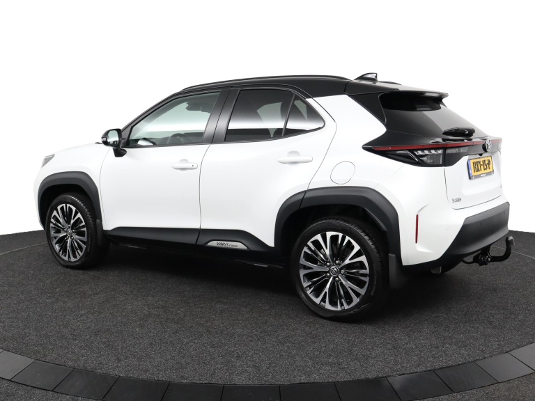 Toyota Yaris Cross - 1.5 Hybrid 130 Executive 12