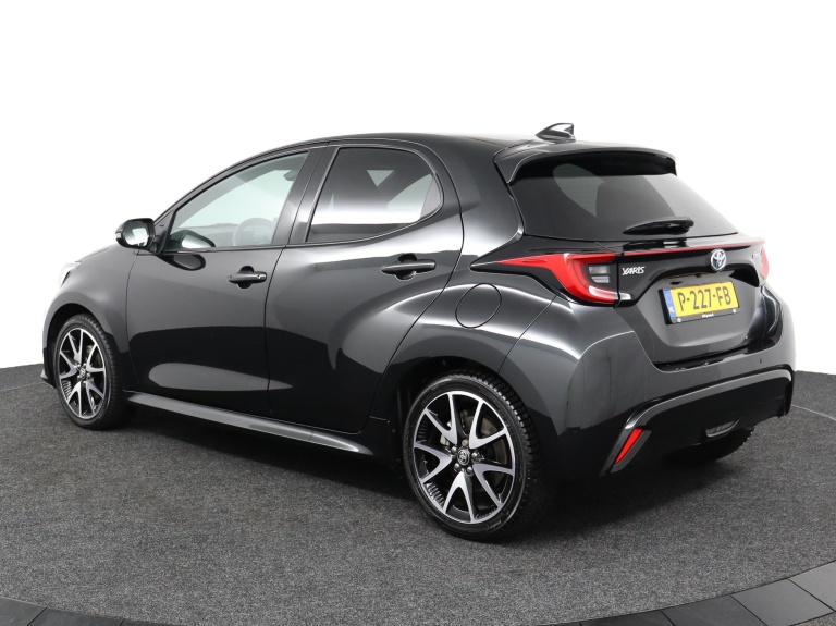 Toyota Yaris - 1.5 Hybrid Executive 12