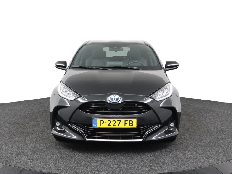 Toyota Yaris - 1.5 Hybrid Executive 16