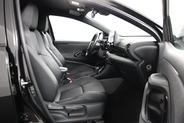 Toyota Yaris - 1.5 Hybrid Executive 22