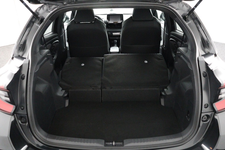 Toyota Yaris - 1.5 Hybrid Executive 26