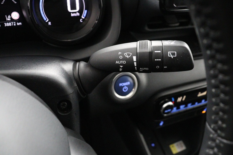 Toyota Yaris - 1.5 Hybrid Executive 30