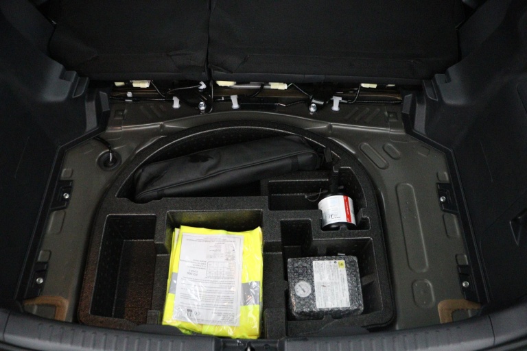 Toyota Yaris - 1.5 Hybrid Executive 32