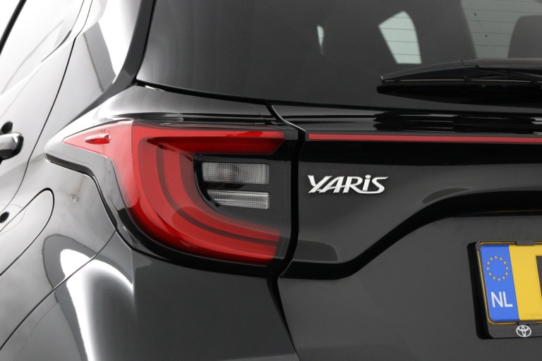 Toyota Yaris - 1.5 Hybrid Executive 34