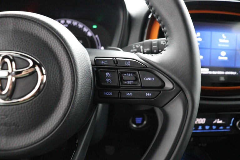 Toyota Aygo X - 1.0 VVT-i S-CVT Limited 21