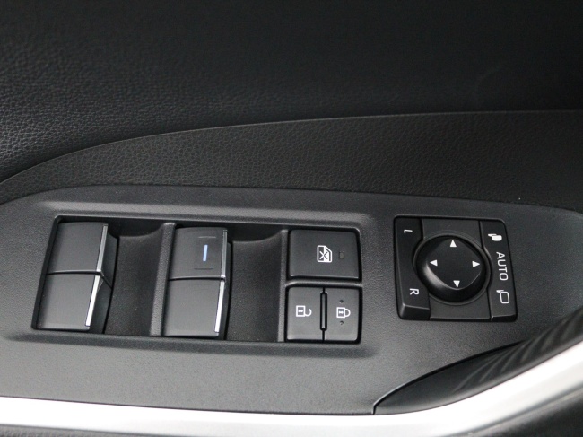 Toyota RAV4 - 2.5 Hybrid Black Edition