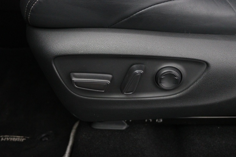 Toyota RAV4 - 2.5 Hybrid Black Edition 35