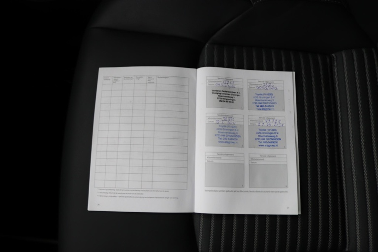 Toyota RAV4 - 2.5 Hybrid Black Edition 40