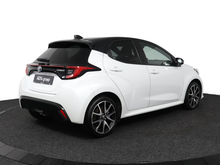 Toyota Yaris - 1.5 Hybrid Executive Sport 2