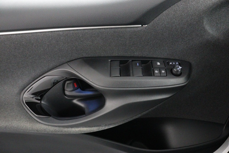 Toyota Yaris - 1.5 Hybrid Executive Sport 28