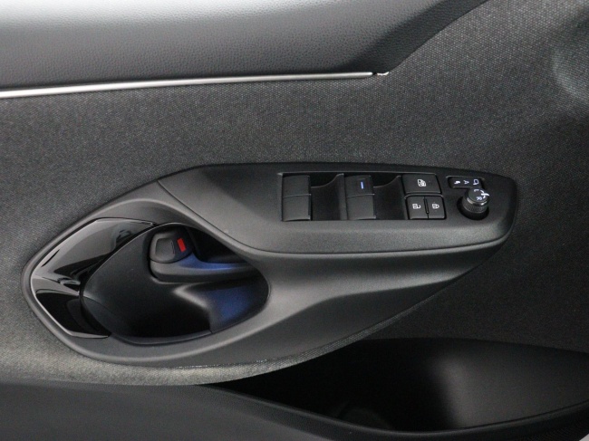 Toyota Yaris - 1.5 Hybrid Executive Sport
