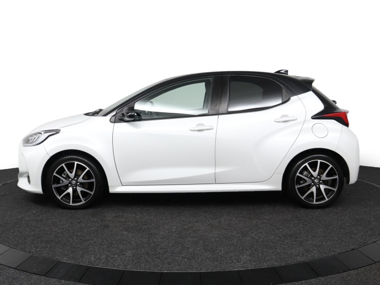 Toyota Yaris - 1.5 Hybrid Executive Sport 3