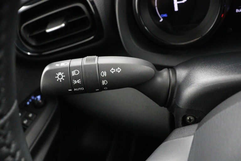 Toyota Yaris - 1.5 Hybrid Executive Sport 30