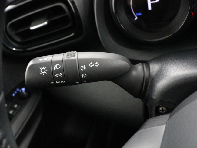 Toyota Yaris - 1.5 Hybrid Executive Sport