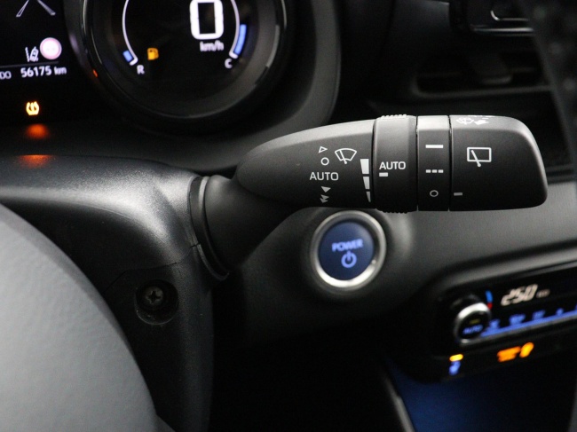 Toyota Yaris - 1.5 Hybrid Executive Sport