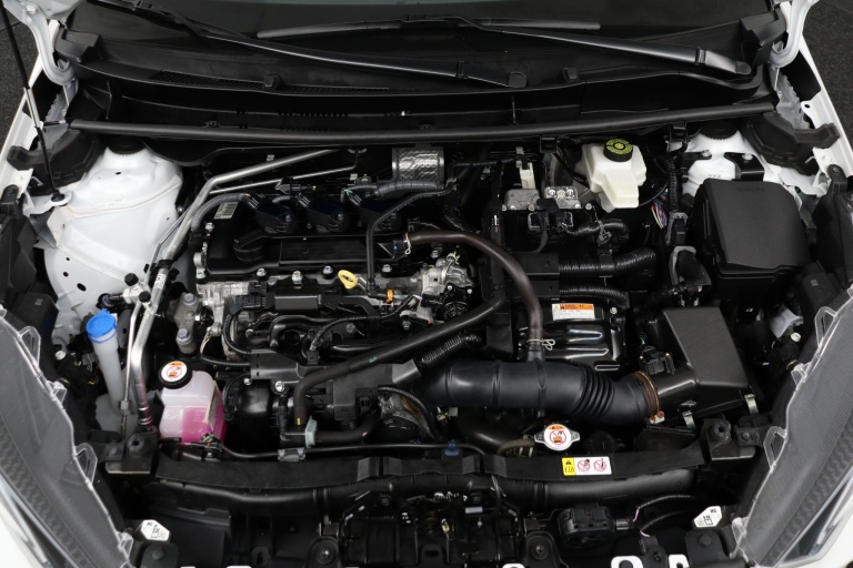 Toyota Yaris - 1.5 Hybrid Executive Sport 34