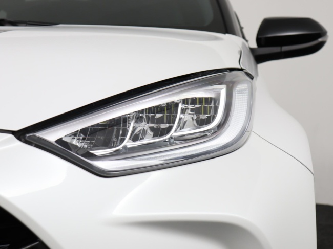 Toyota Yaris - 1.5 Hybrid Executive Sport