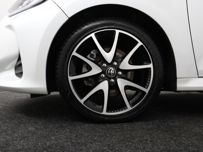 Toyota Yaris - 1.5 Hybrid Executive Sport