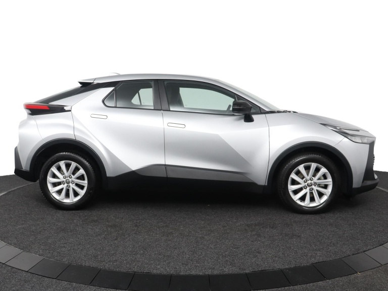 Toyota C-HR - 1.8 Hybrid 140 Active 12