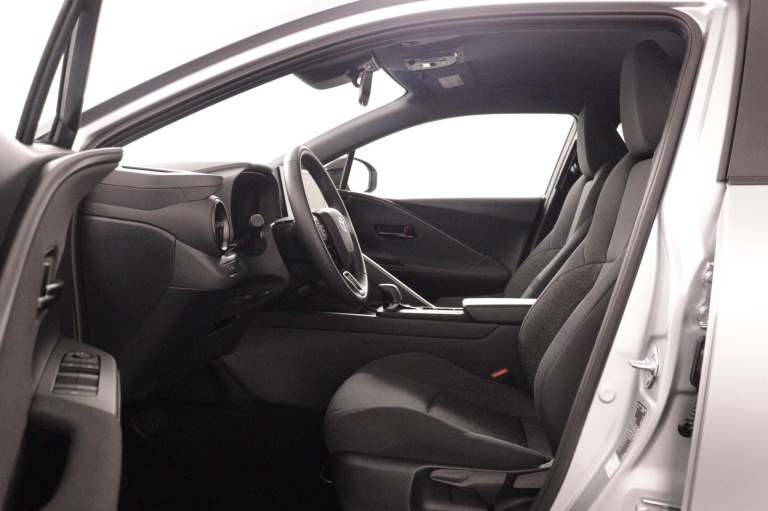 Toyota C-HR - 1.8 Hybrid 140 Active 16