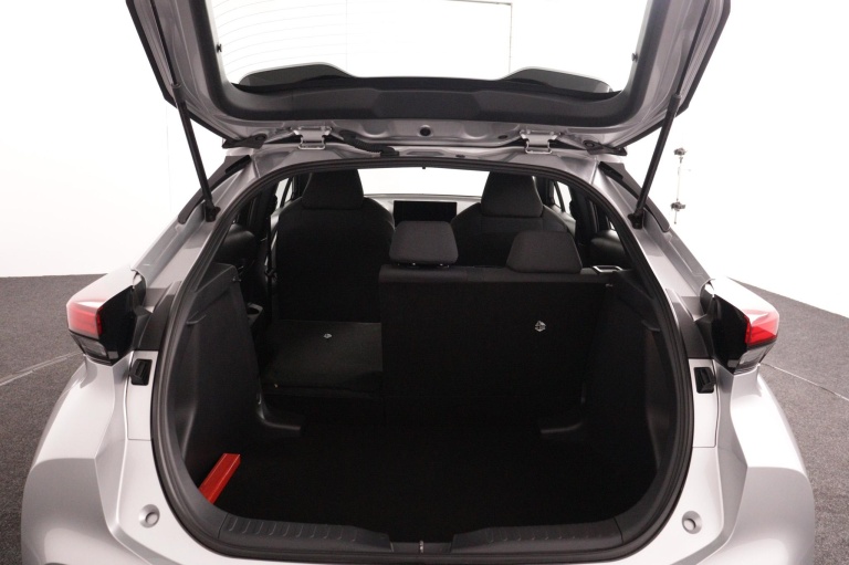 Toyota C-HR - 1.8 Hybrid 140 Active 24