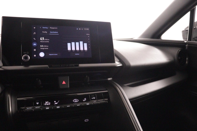 Toyota C-HR - 1.8 Hybrid 140 Active 38