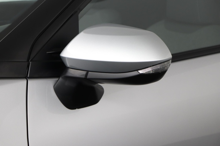 Toyota Yaris Cross - 1.5 Hybrid Dynamic 36