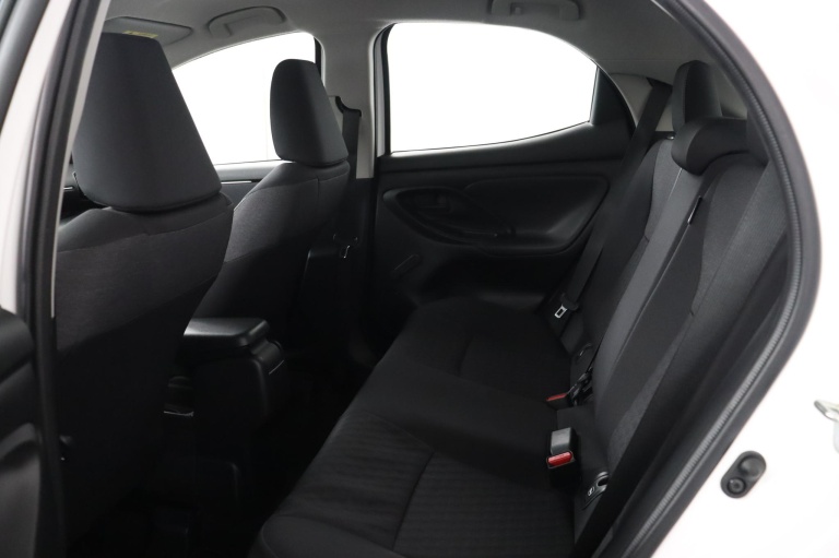 Toyota Yaris - 1.5 Hybrid Active 18