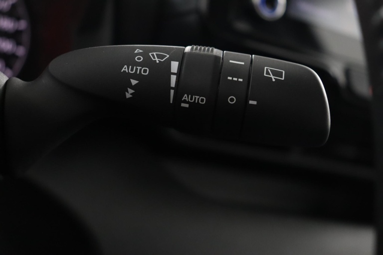 Toyota Yaris - 1.5 Hybrid Active 32