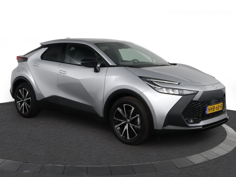Toyota C-HR - 2.0 Plug-in Hybrid 220 Dynamic 14