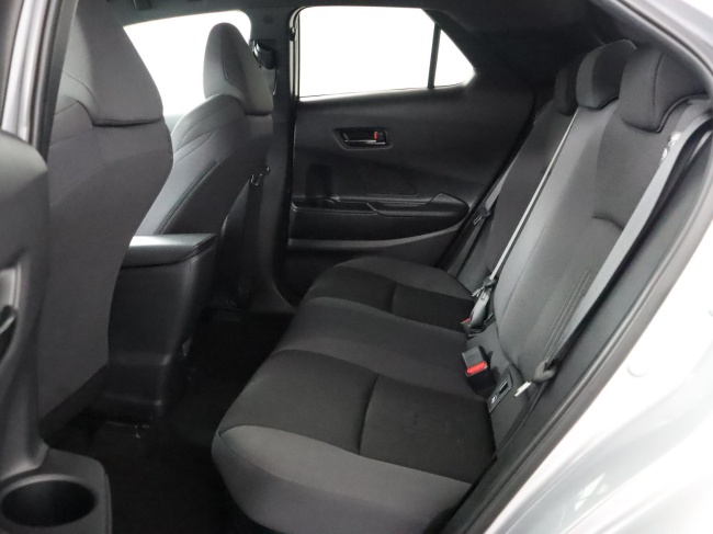 Toyota C-HR - 2.0 Plug-in Hybrid 220 Dynamic