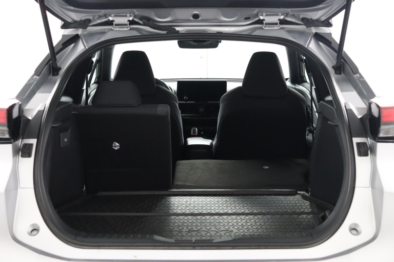 Toyota C-HR - 2.0 Plug-in Hybrid 220 Dynamic 25