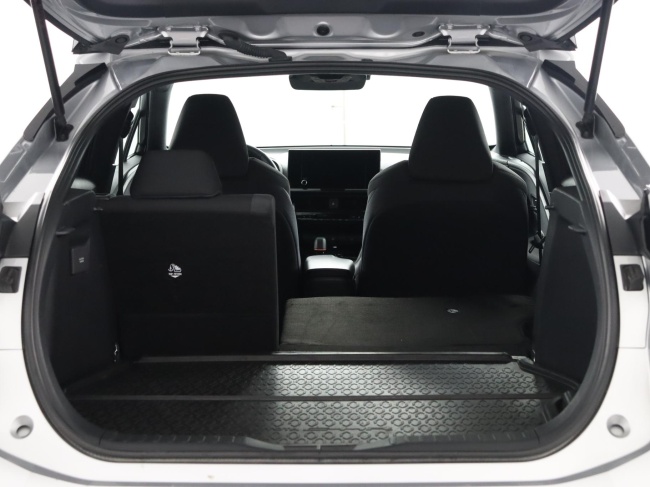 Toyota C-HR - 2.0 Plug-in Hybrid 220 Dynamic