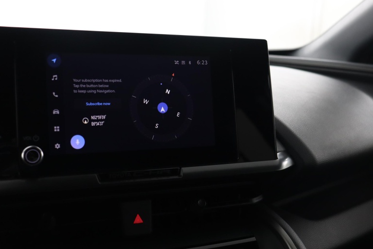 Toyota C-HR - 2.0 Plug-in Hybrid 220 Dynamic 28