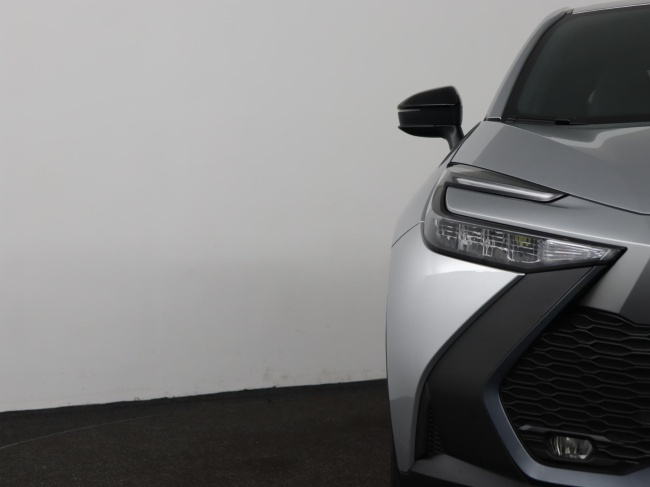 Toyota C-HR - 2.0 Plug-in Hybrid 220 Dynamic