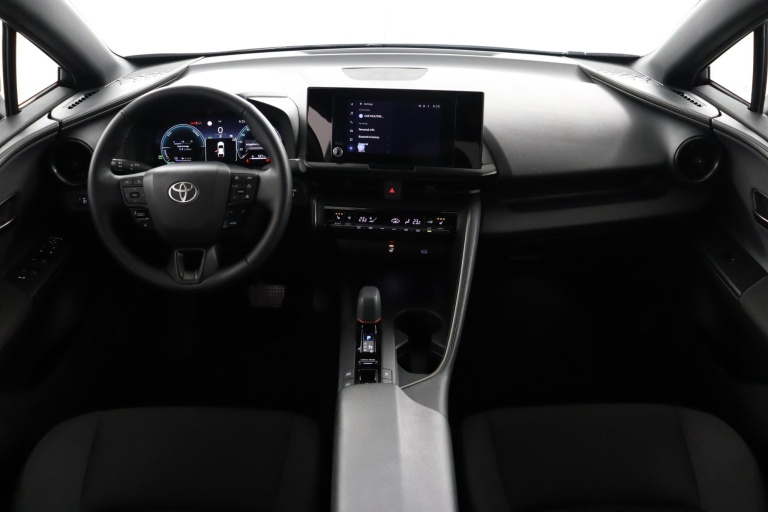 Toyota C-HR - 2.0 Plug-in Hybrid 220 Dynamic 4