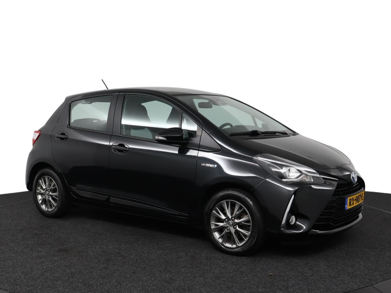 Toyota Yaris - 1.5 Hybrid Design 14