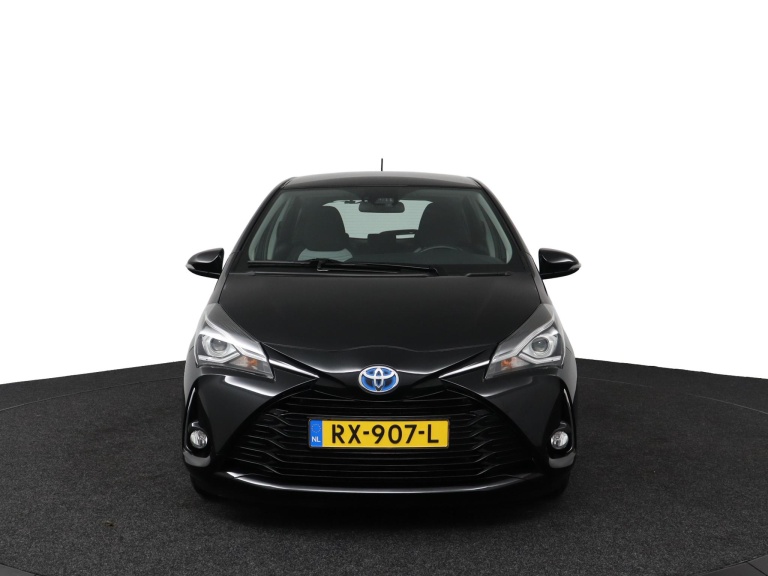 Toyota Yaris - 1.5 Hybrid Design 16
