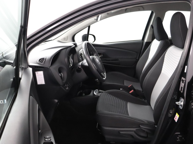 Toyota Yaris - 1.5 Hybrid Design