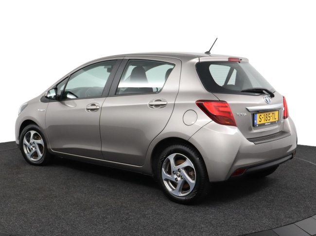Toyota Yaris - 1.5 Hybrid Lease